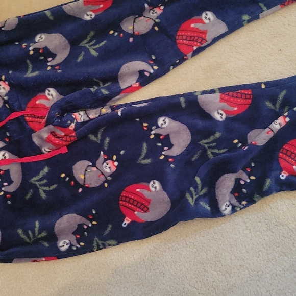 Pjs - Picture 2 of 4